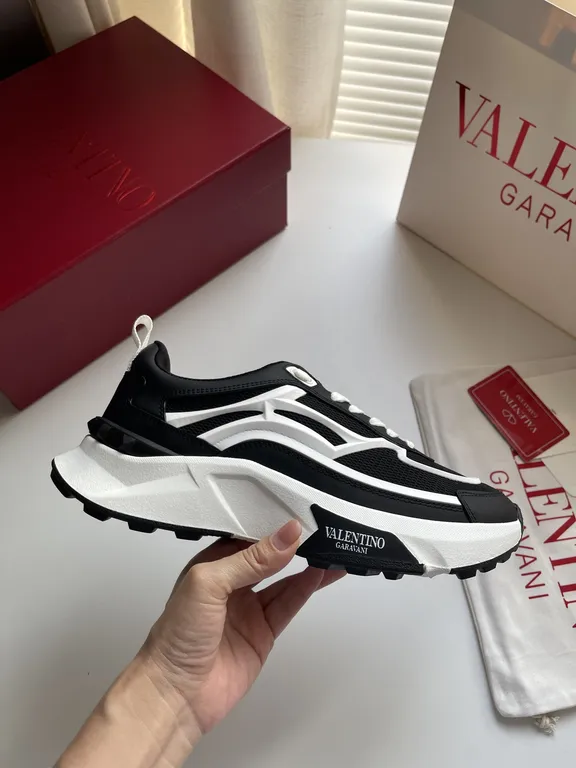 Valentino Shoe 